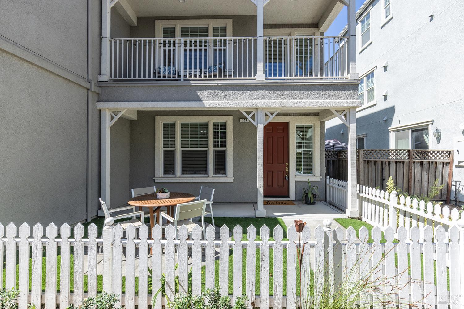 720 Wintergreen Court Napa CA 94559