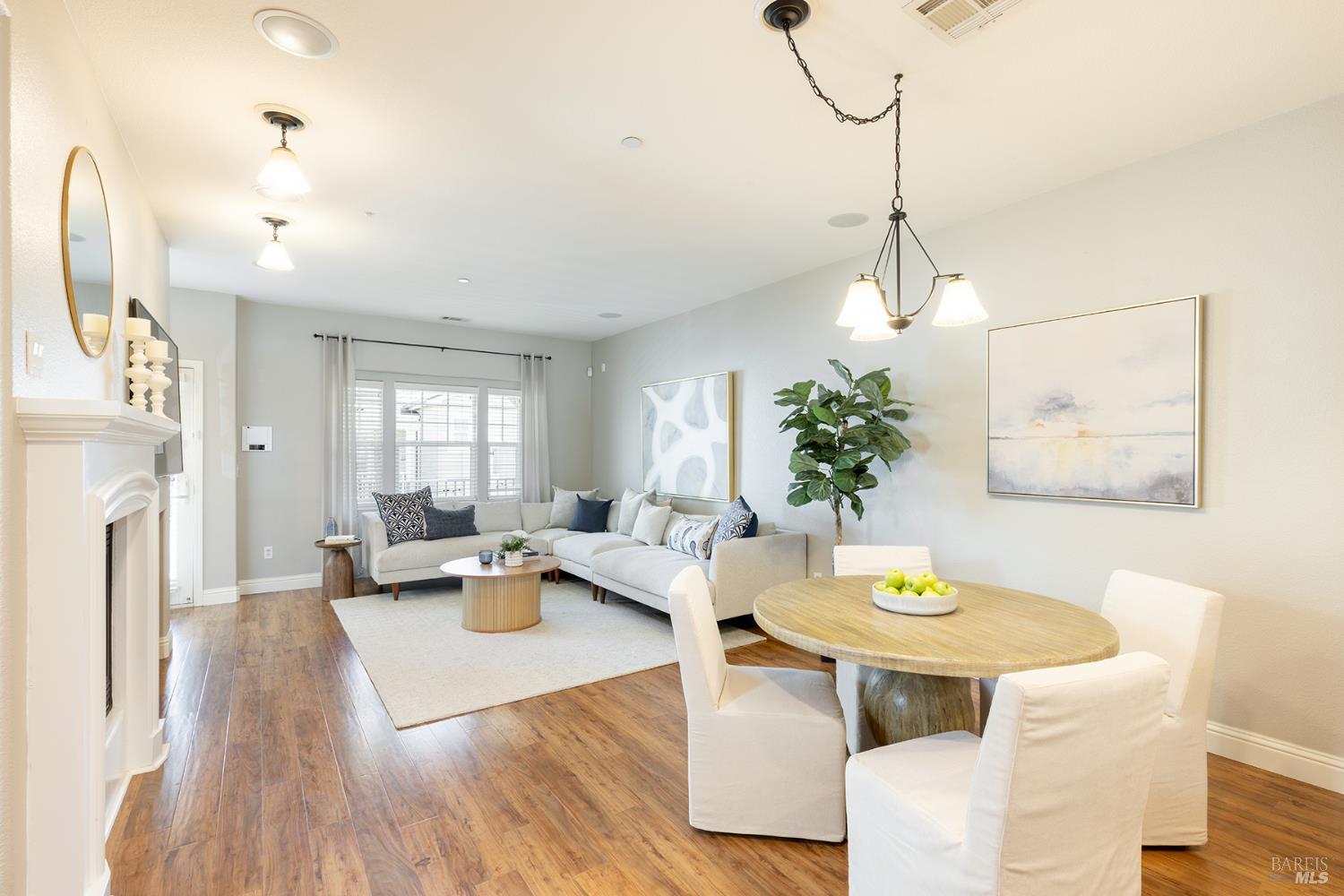 720 Wintergreen Court Napa CA 94559