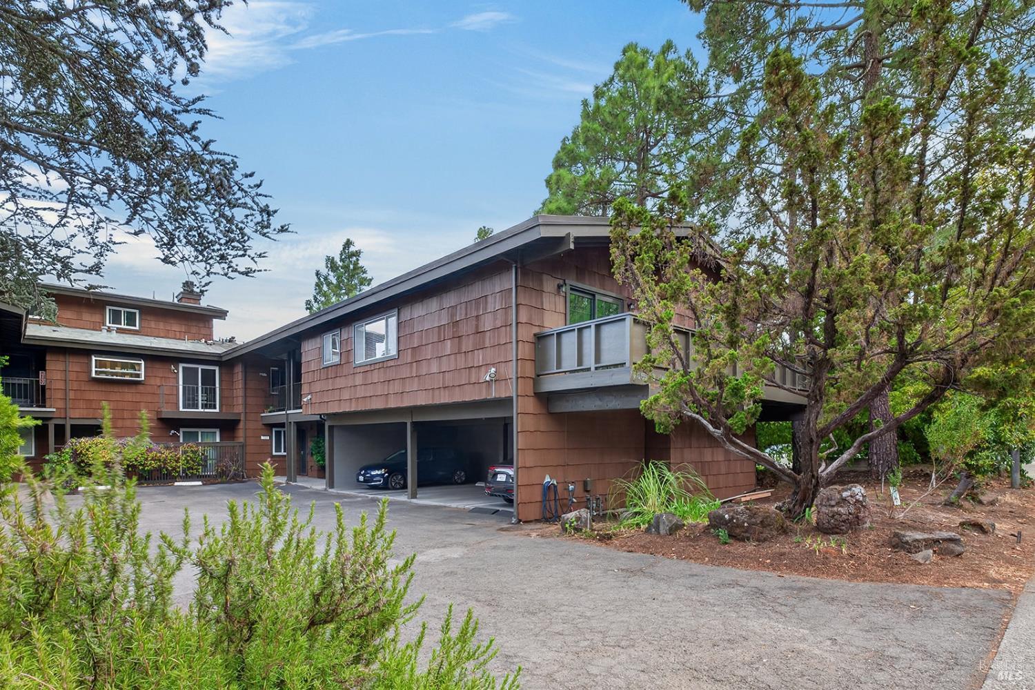 719 S Eliseo Drive Greenbrae CA 94904