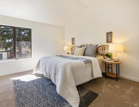 902 Marylyn Circle Petaluma CA 94954