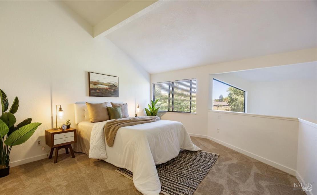 902 Marylyn Circle Petaluma CA 94954