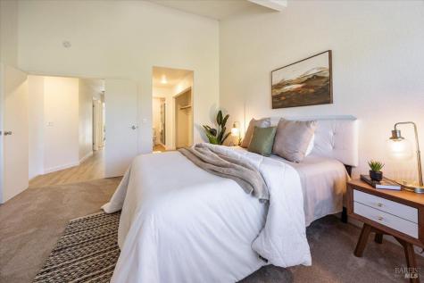 902 Marylyn Circle Petaluma CA 94954