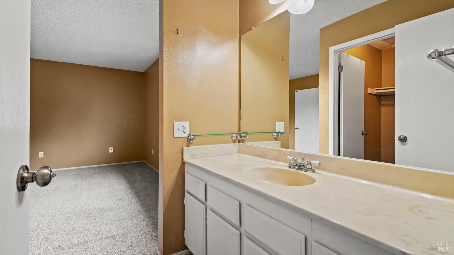 7103 Camino Colegio Rohnert Park CA 94928