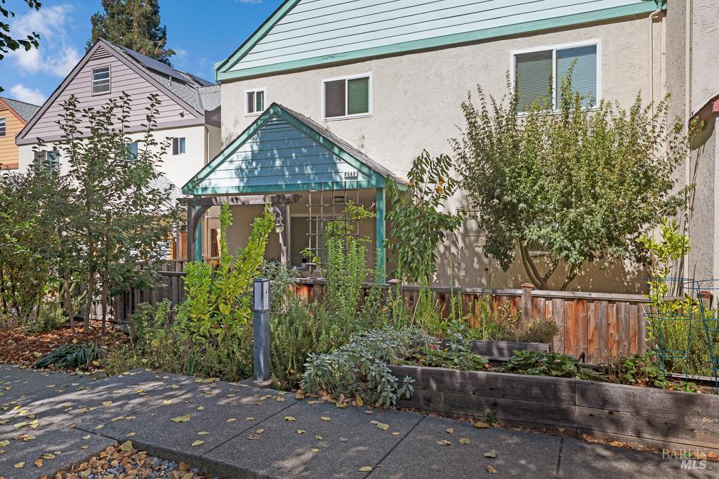 8148 Bodega Avenue Sebastopol CA 95472