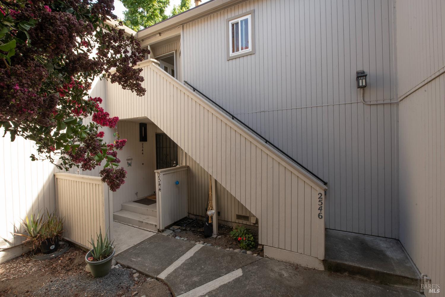 2546 Westberry Drive Santa Rosa CA 95403
