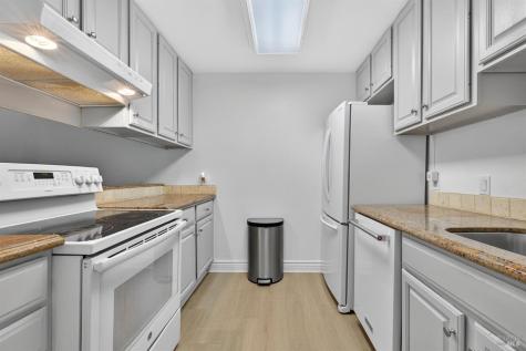 1370 Townview Avenue Santa Rosa CA 95405