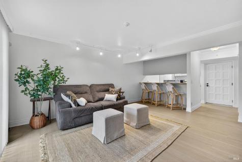 1370 Townview Avenue Santa Rosa CA 95405