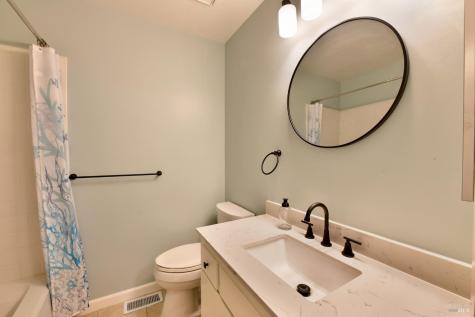 1402 Marylyn Circle Petaluma CA 94954