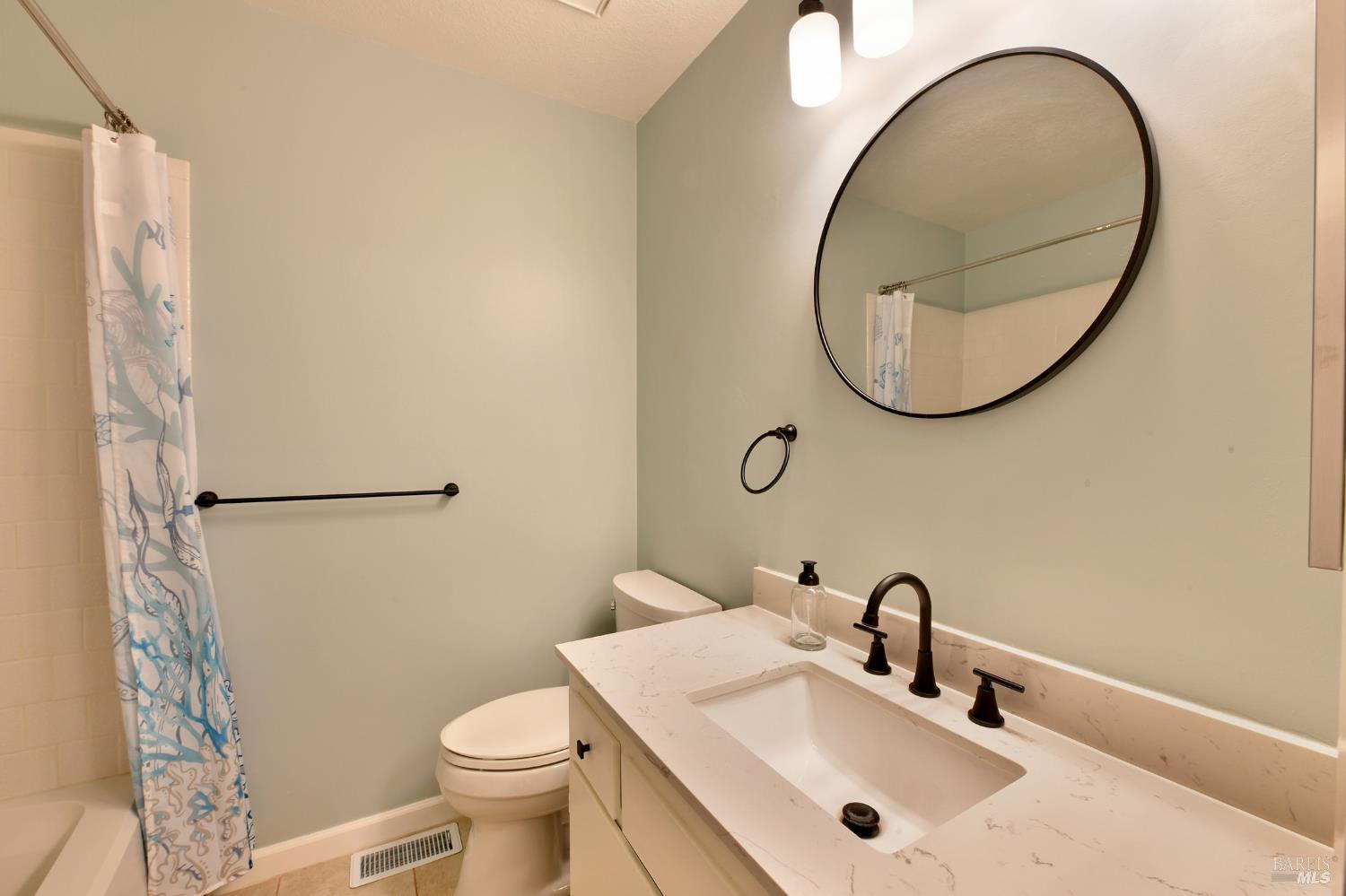 1402 Marylyn Circle Petaluma CA 94954