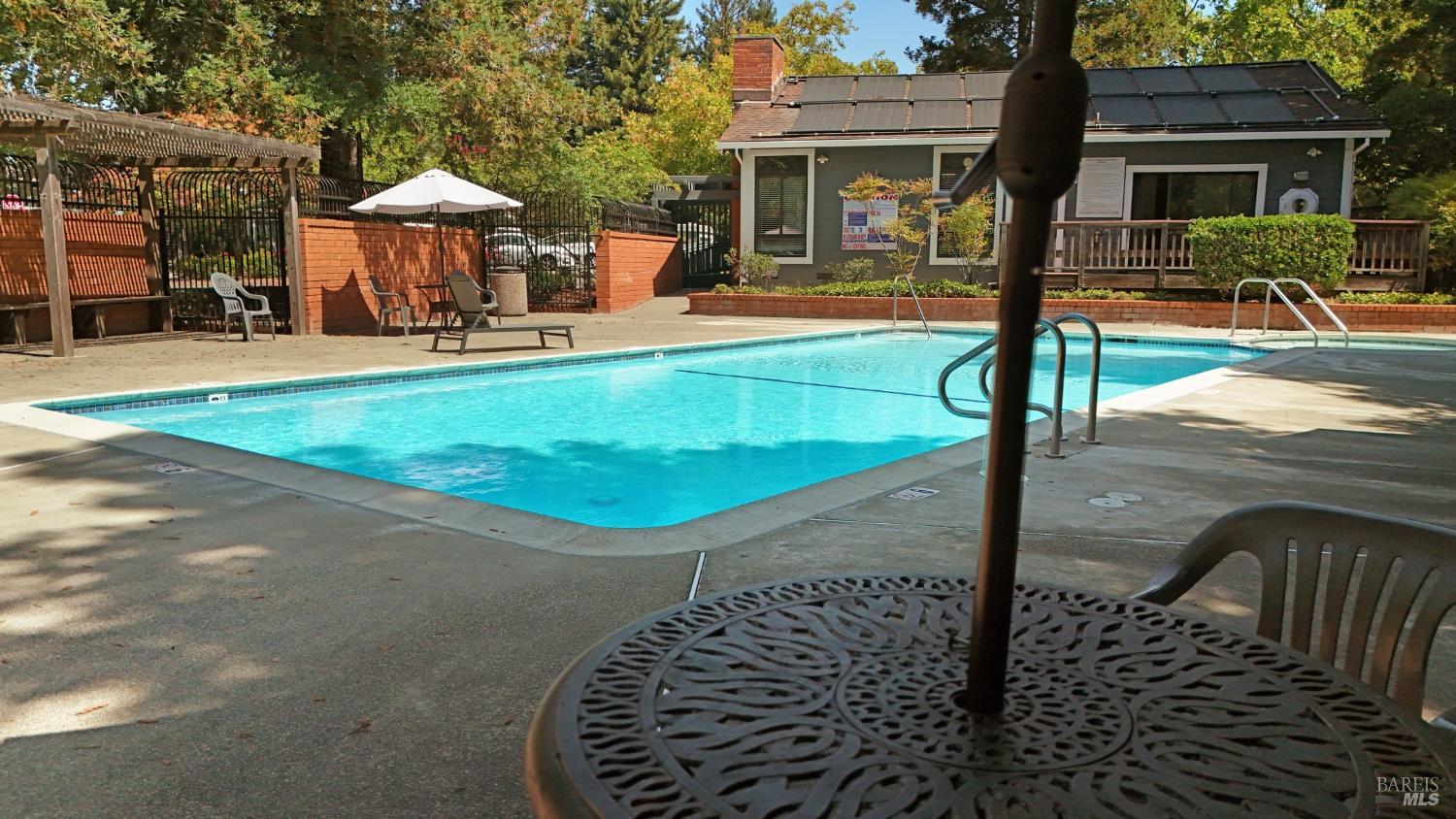 1402 Marylyn Circle Petaluma CA 94954