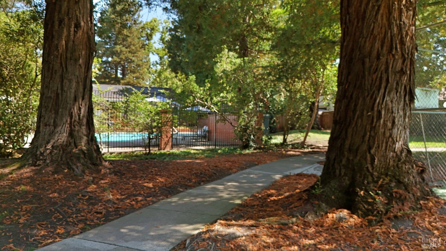1402 Marylyn Circle Petaluma CA 94954