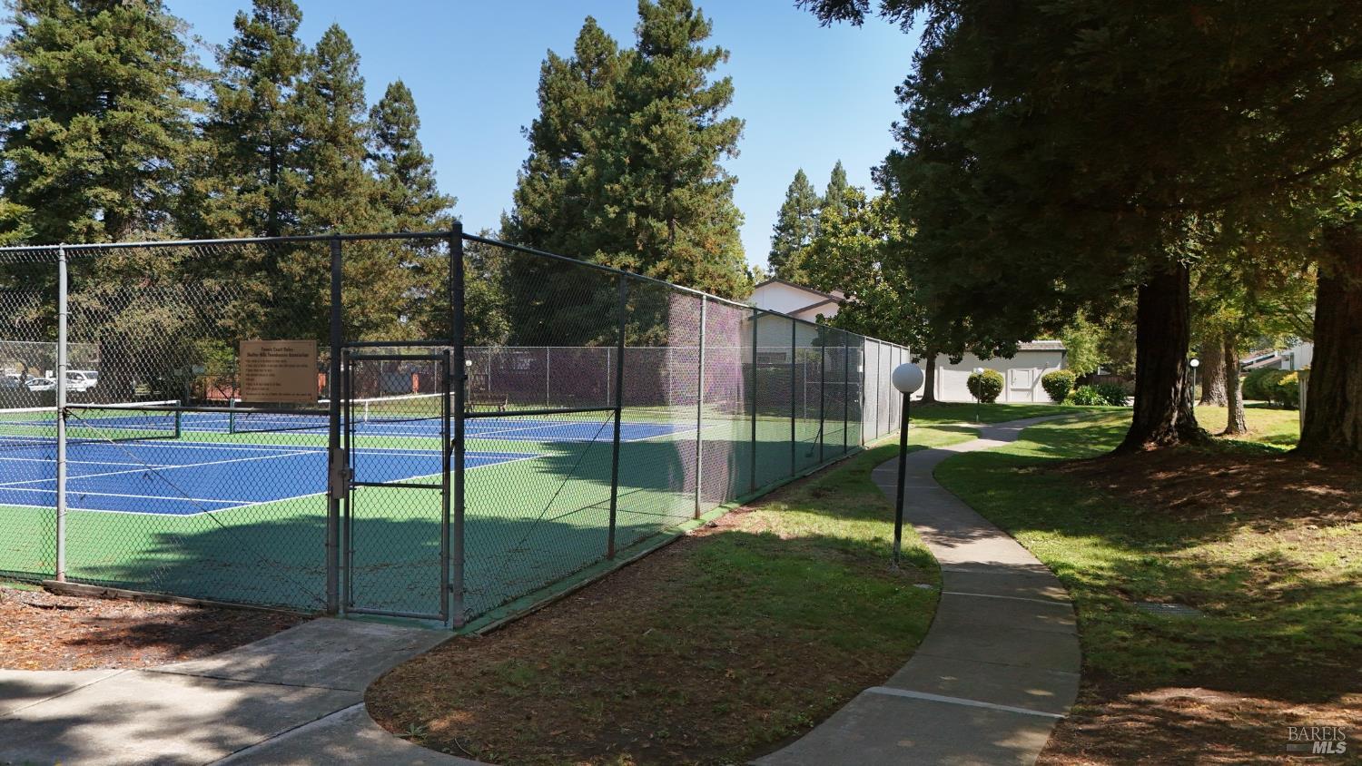 1402 Marylyn Circle Petaluma CA 94954