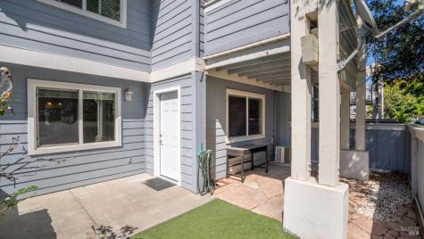 225 Burt Street Santa Rosa CA 95407