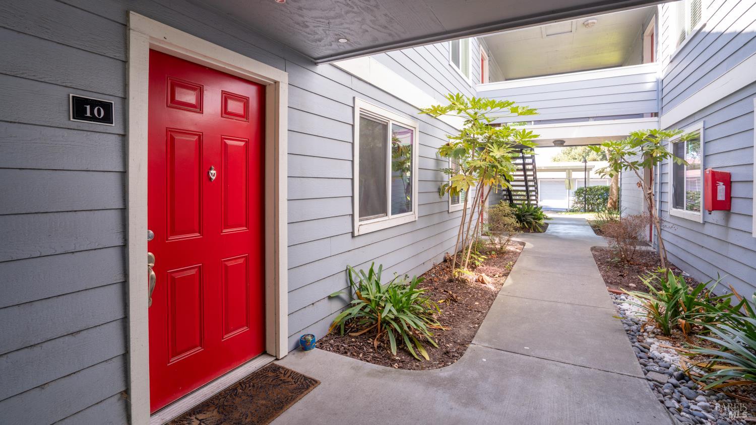 225 Burt Street Santa Rosa CA 95407