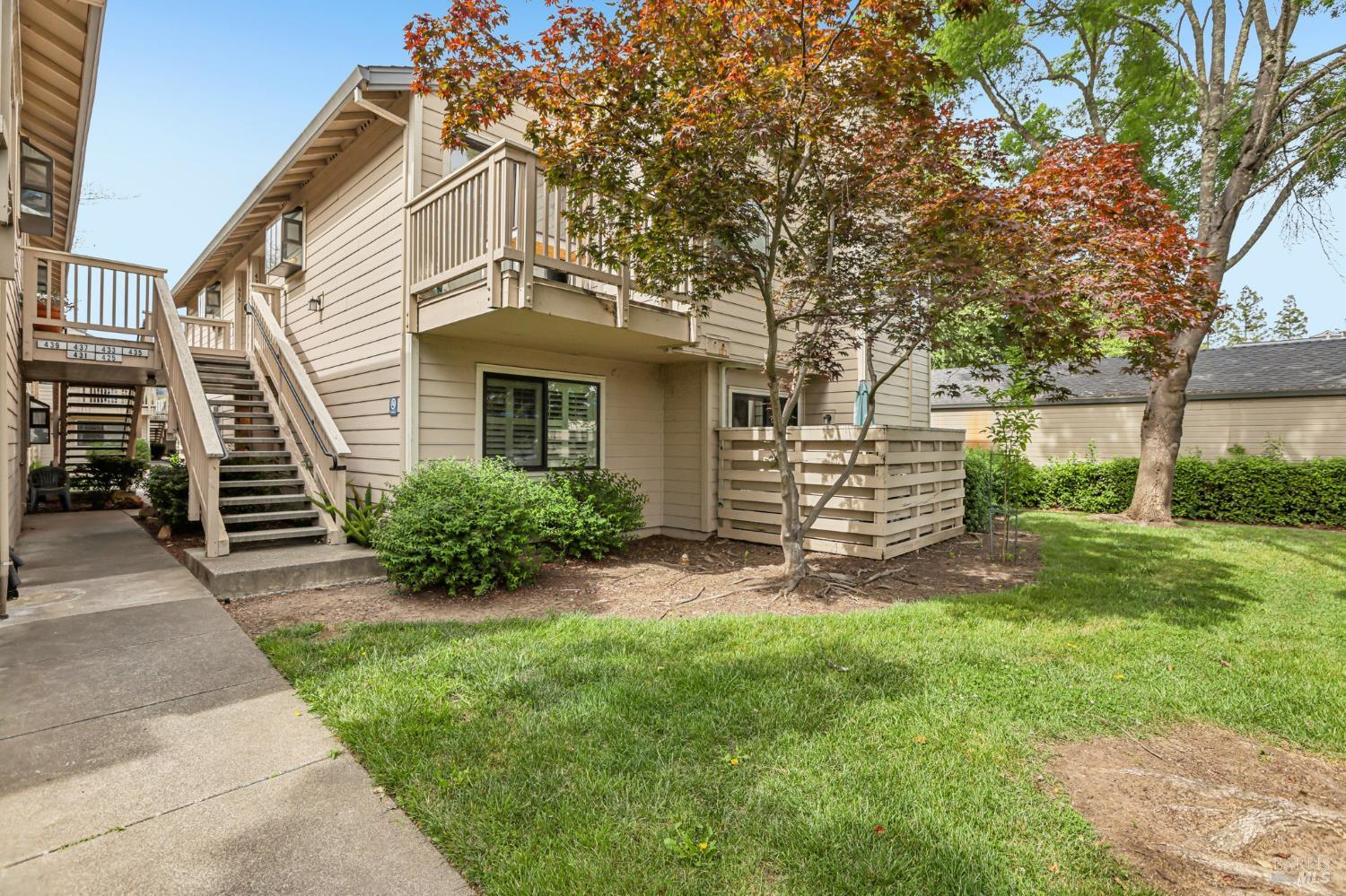 425 Mission Boulevard Santa Rosa CA 95409