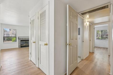 425 Mission Boulevard Santa Rosa CA 95409