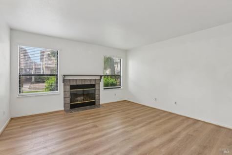 425 Mission Boulevard Santa Rosa CA 95409