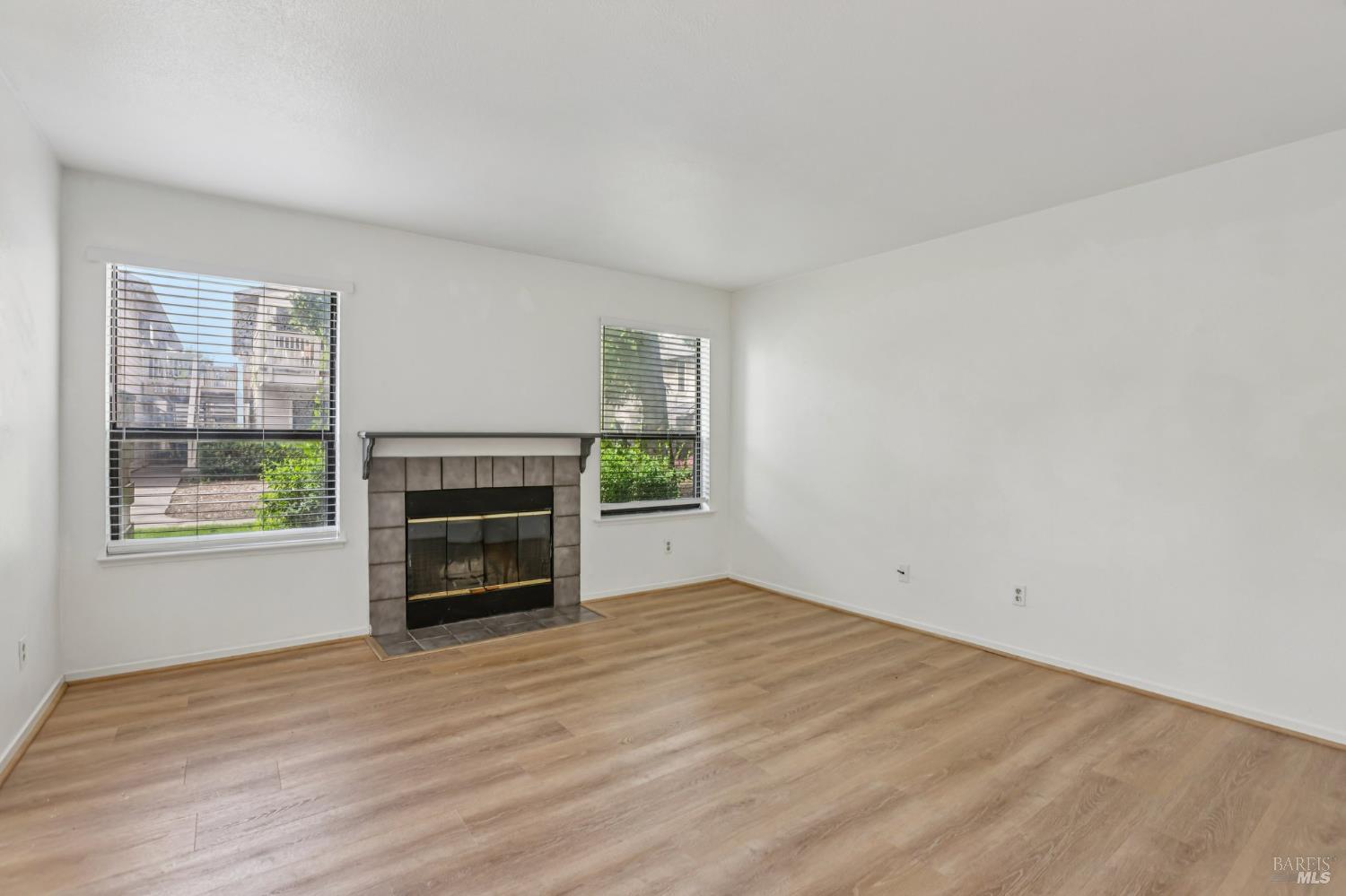 425 Mission Boulevard Santa Rosa CA 95409