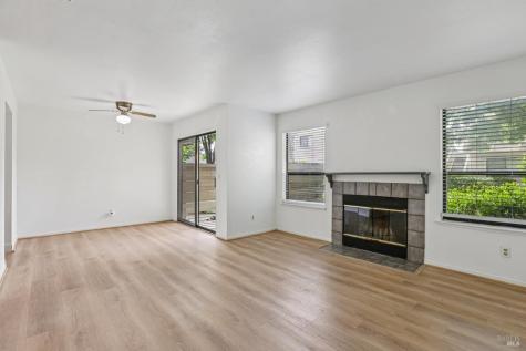 425 Mission Boulevard Santa Rosa CA 95409