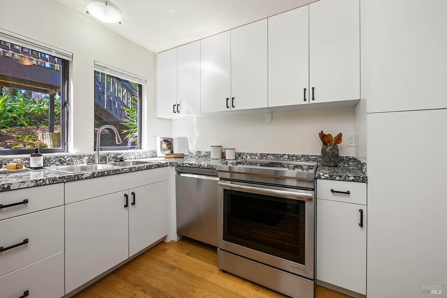 254 Headlands Court Sausalito CA 94965