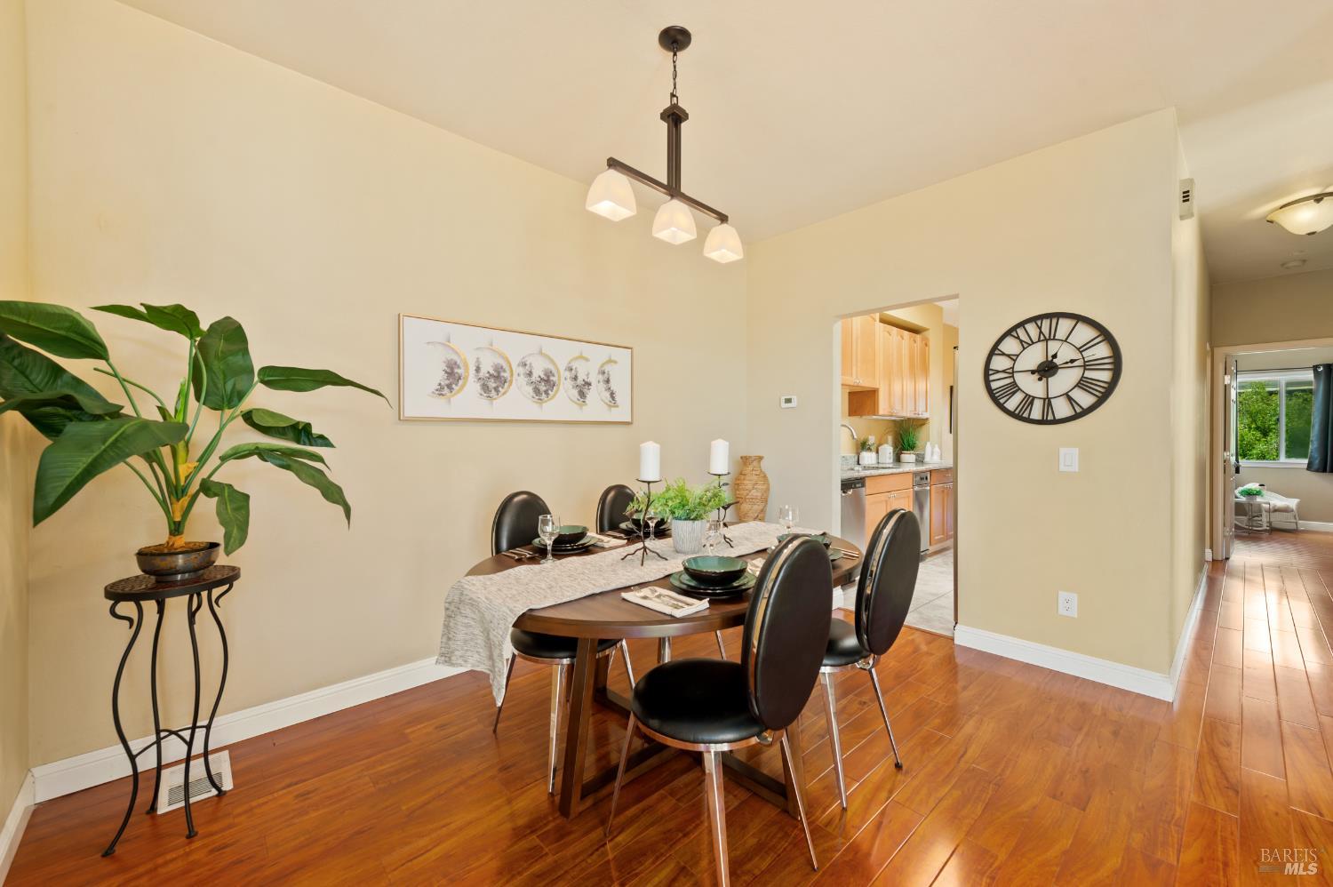 779 S Freeway Drive Napa CA 94558