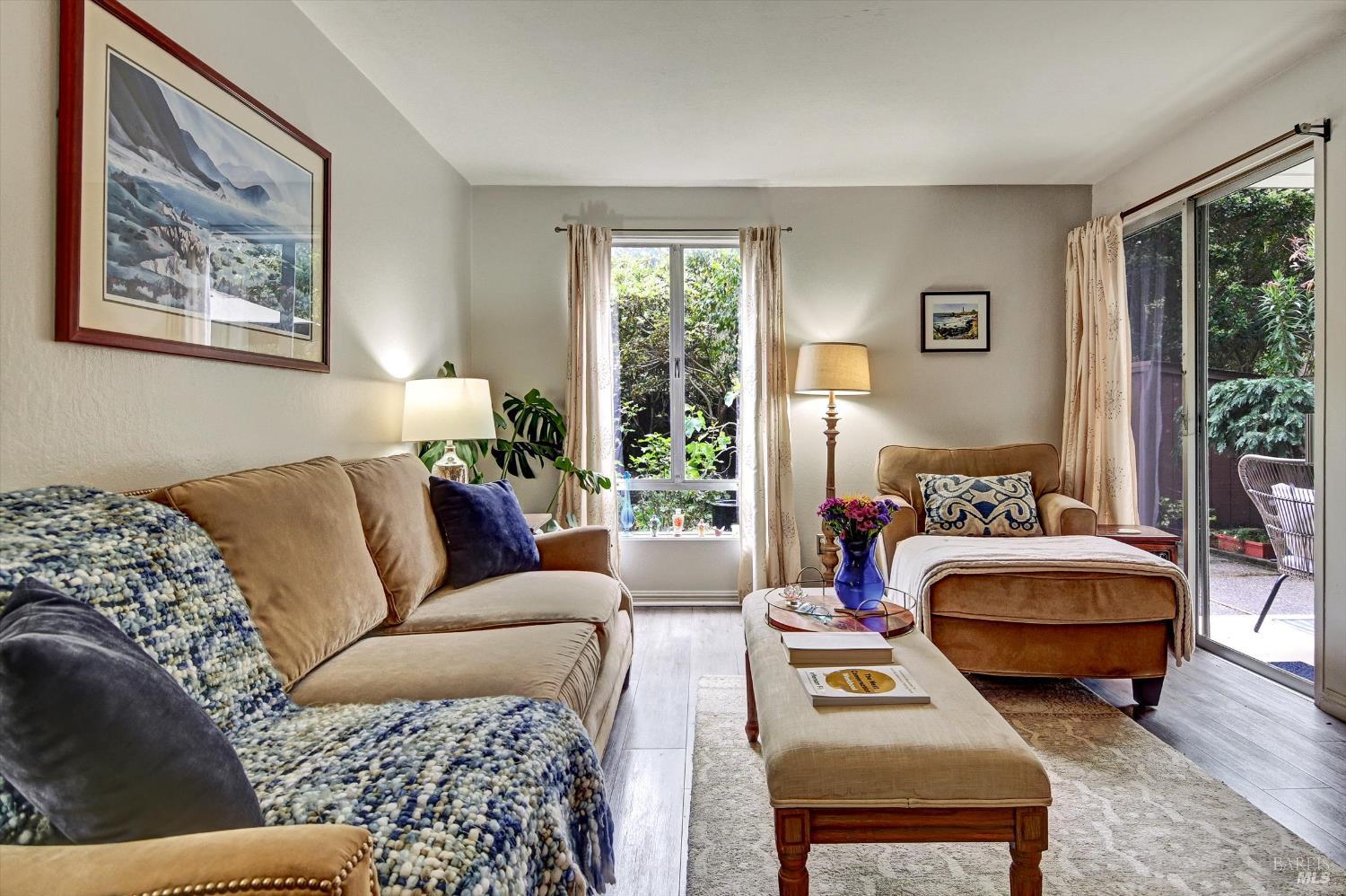 60 Surrey Lane San Rafael CA 94903