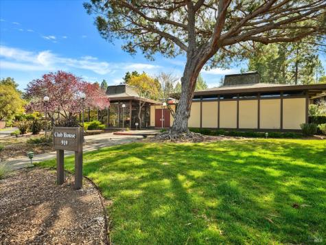 60 Surrey Lane San Rafael CA 94903