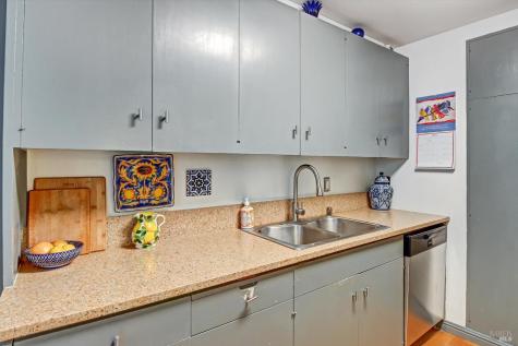 60 Surrey Lane San Rafael CA 94903