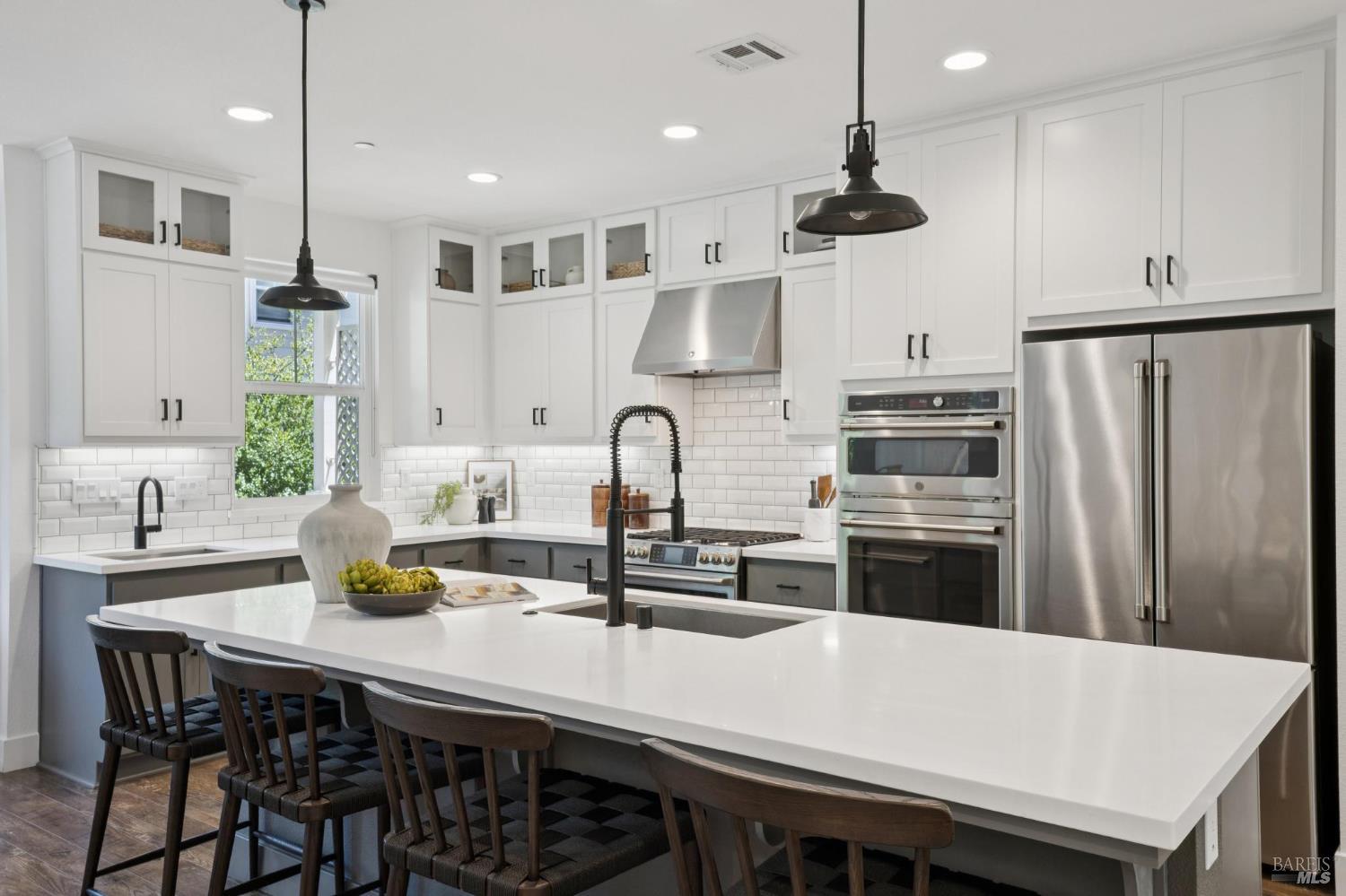 1425 Casa Buena Drive Corte Madera CA 94925