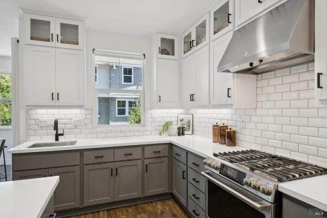 1425 Casa Buena Drive Corte Madera CA 94925