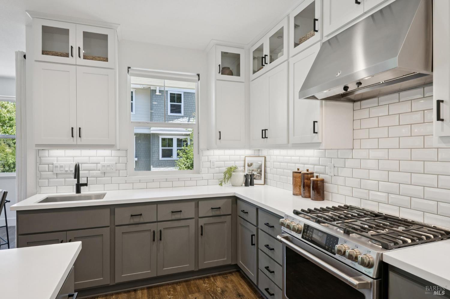 1425 Casa Buena Drive Corte Madera CA 94925