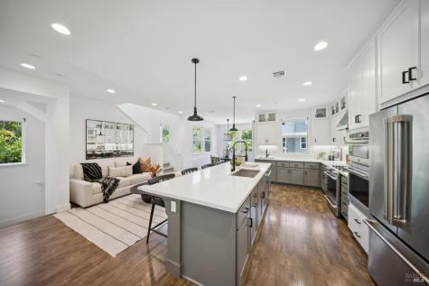 1425 Casa Buena Drive Corte Madera CA 94925