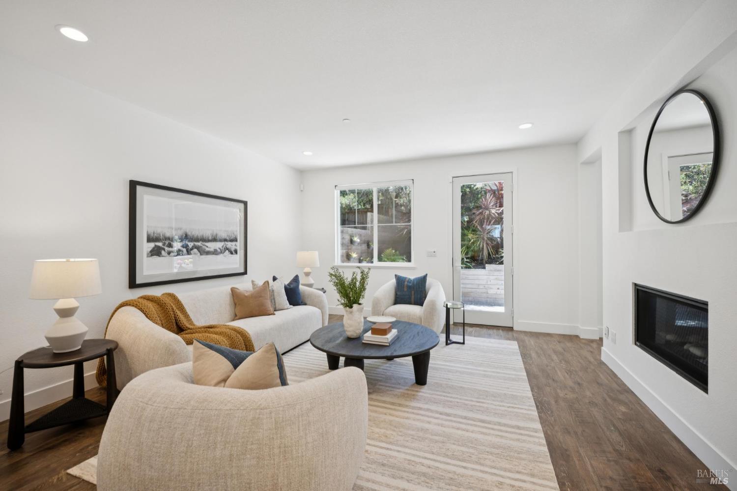 1425 Casa Buena Drive Corte Madera CA 94925