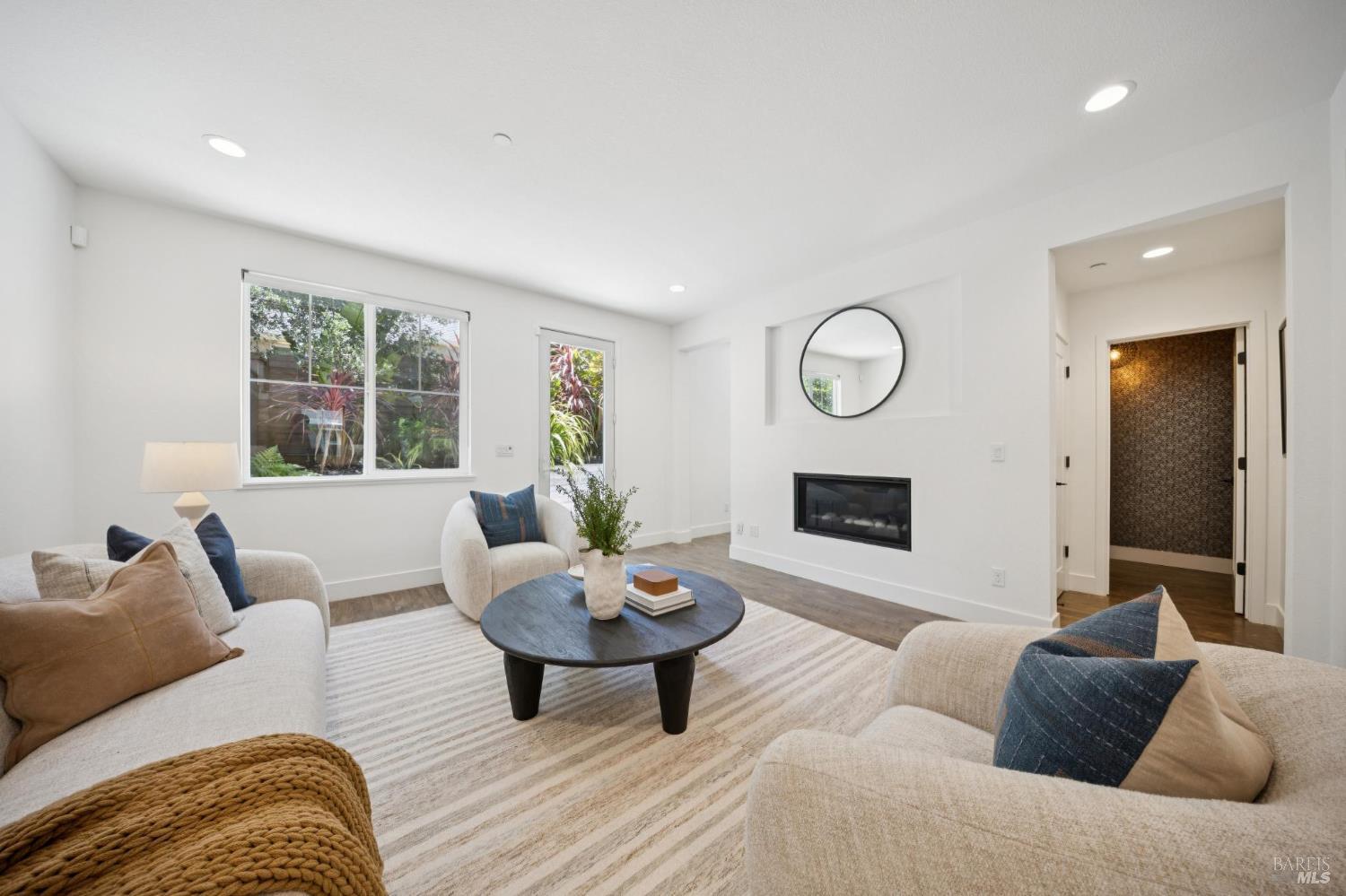 1425 Casa Buena Drive Corte Madera CA 94925