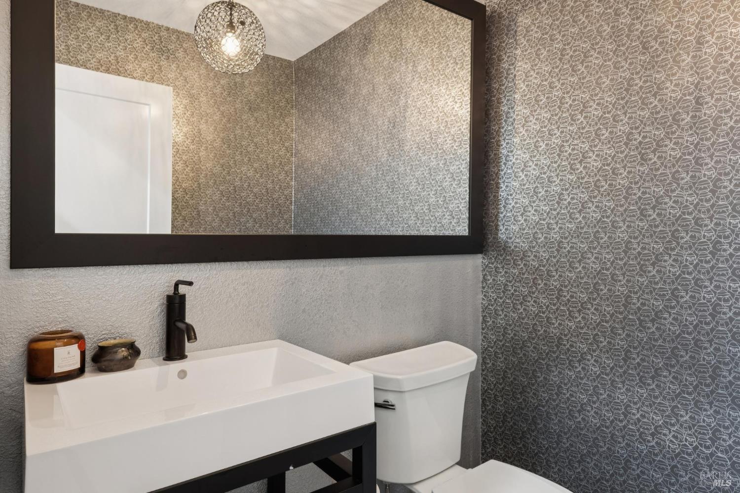 1425 Casa Buena Drive Corte Madera CA 94925