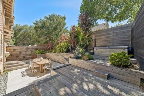 1425 Casa Buena Drive Corte Madera CA 94925