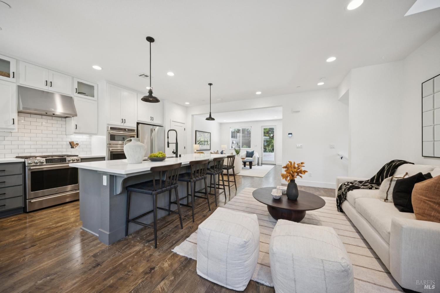 1425 Casa Buena Drive Corte Madera CA 94925