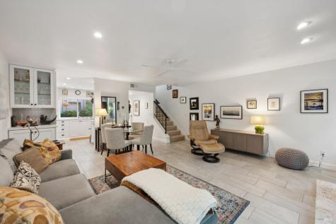 41 Flicker Drive Novato CA 94949