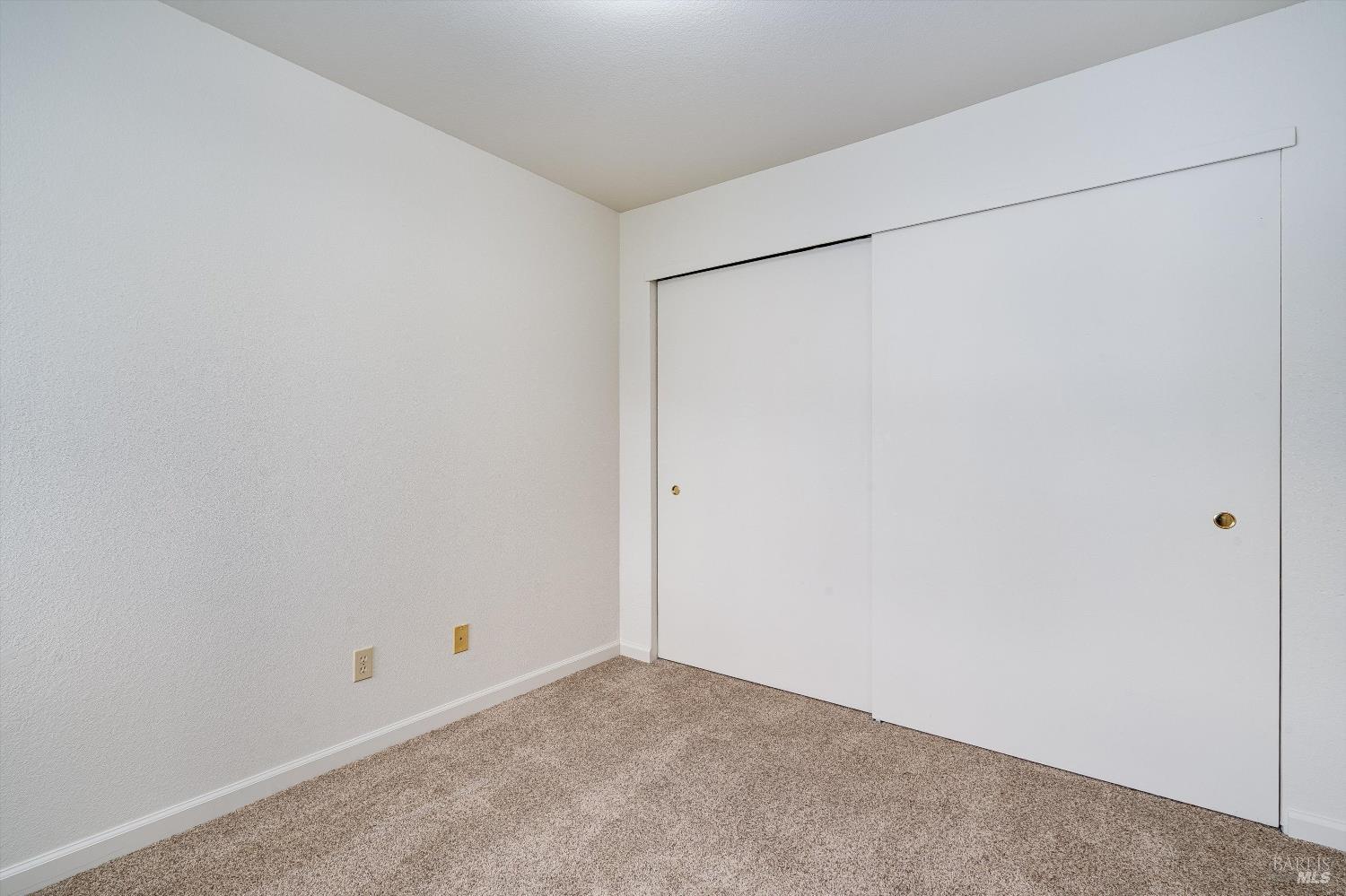 121 Elbridge Avenue Cloverdale CA 95425