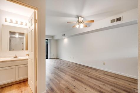 121 Elbridge Avenue Cloverdale CA 95425