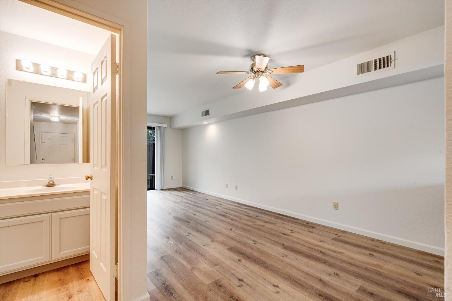 121 Elbridge Avenue Cloverdale CA 95425