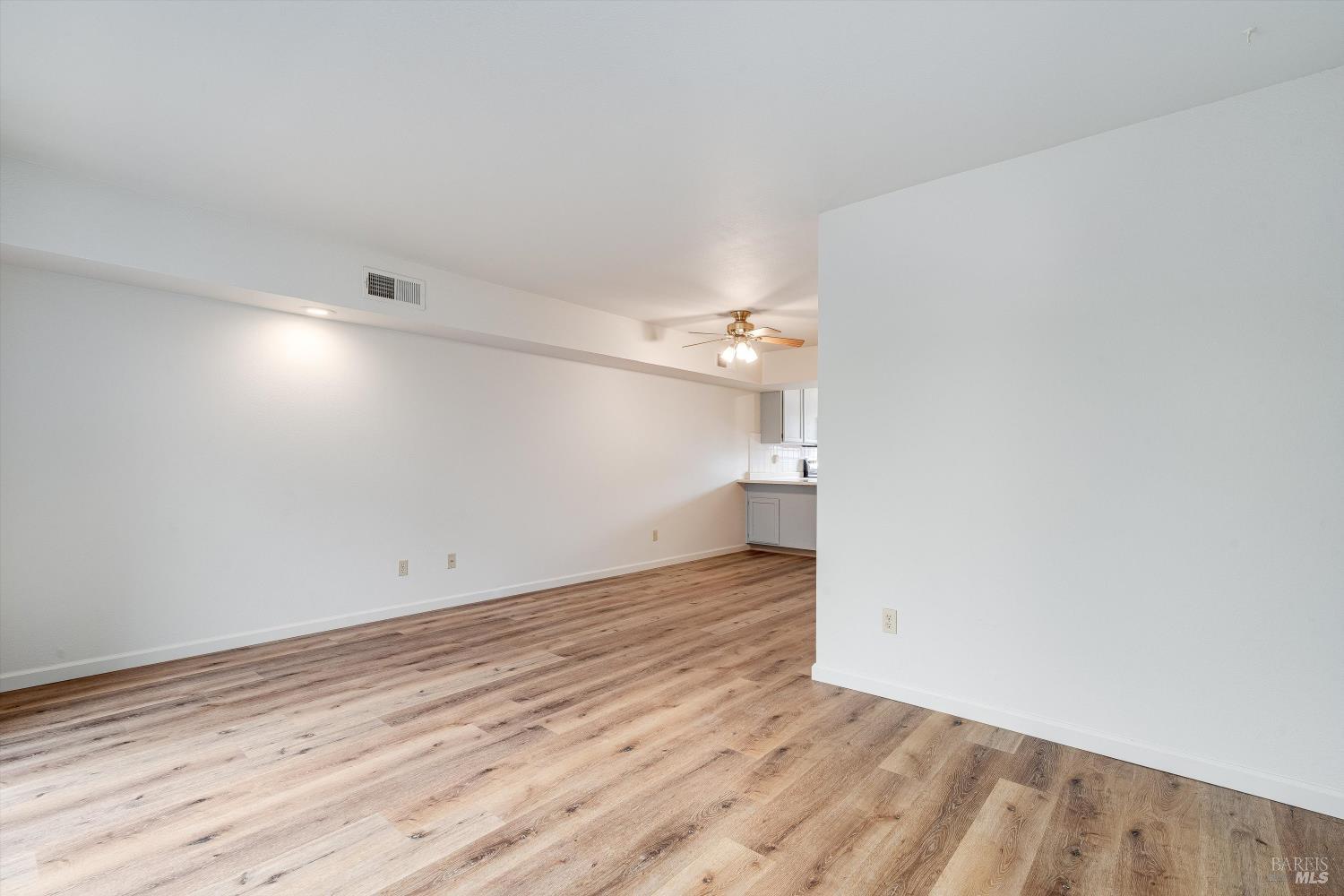 121 Elbridge Avenue Cloverdale CA 95425