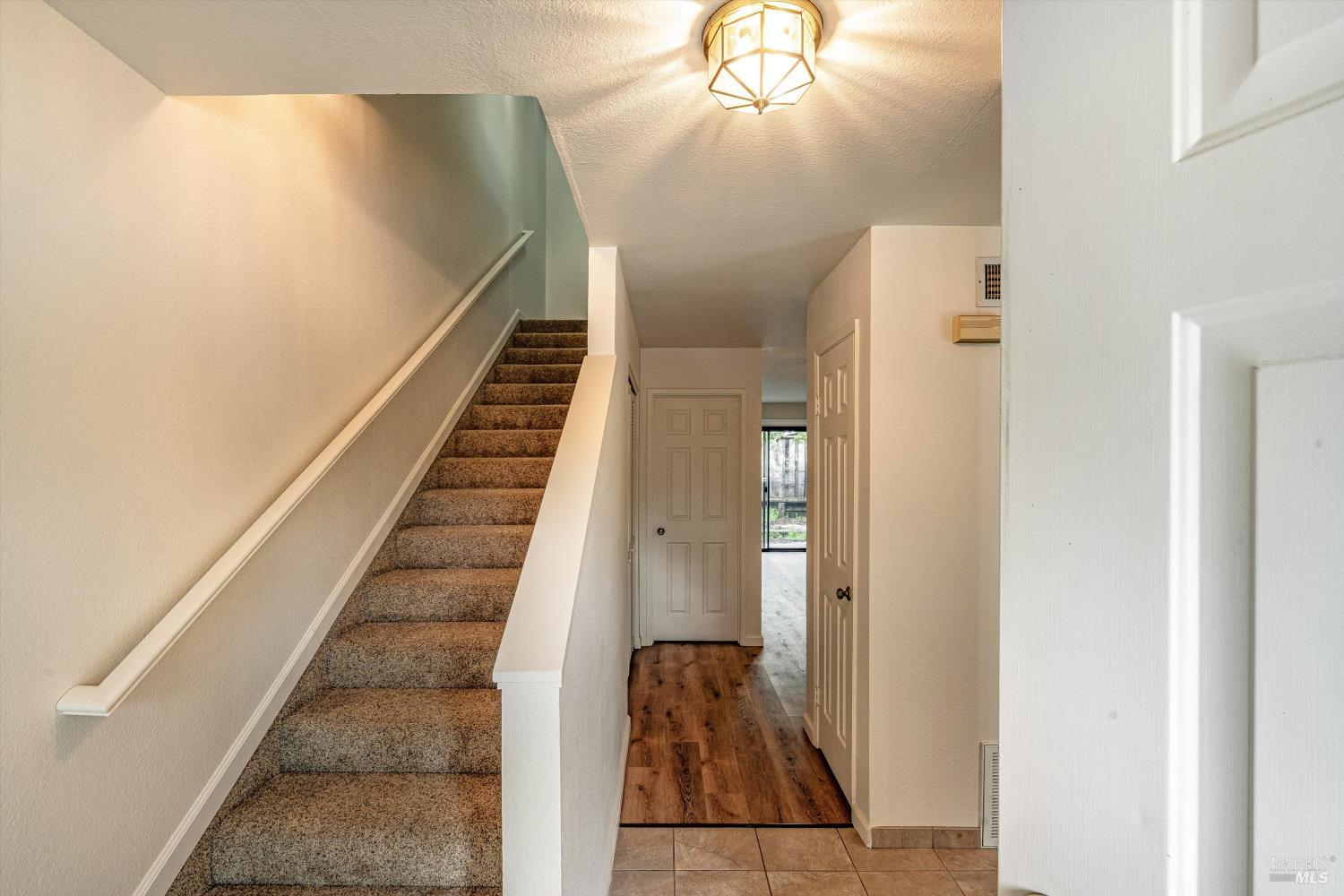 121 Elbridge Avenue Cloverdale CA 95425