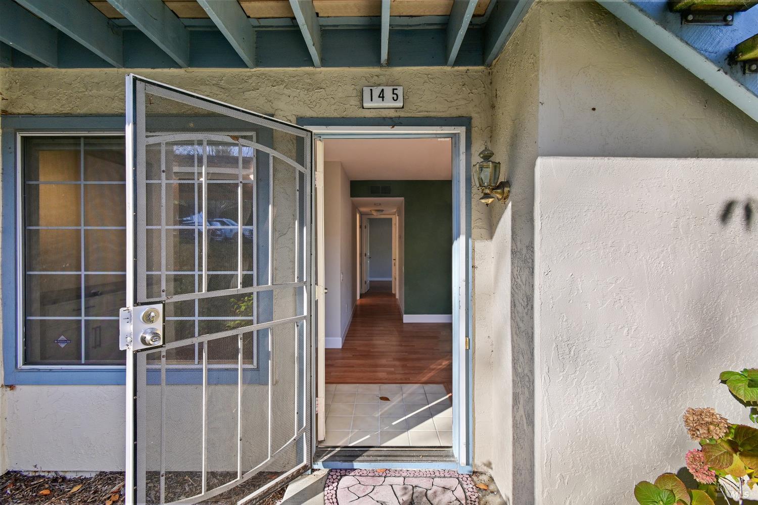 145 Glenwood Hercules CA 94547