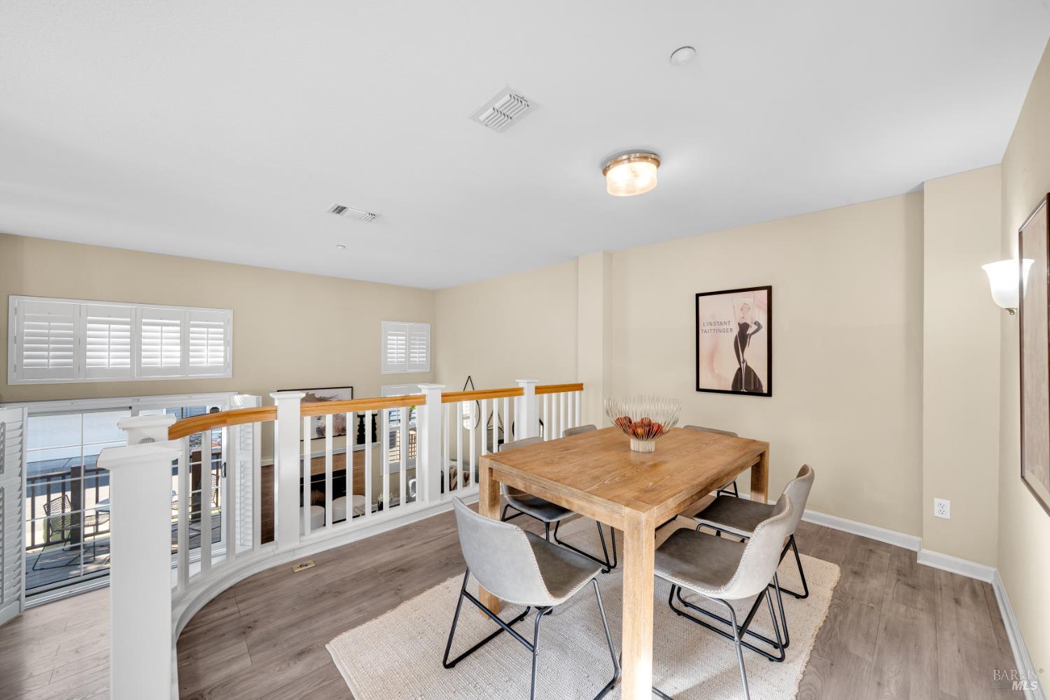 498 E E Street Benicia CA 94510