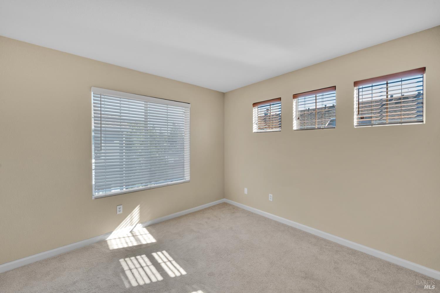 498 E E Street Benicia CA 94510