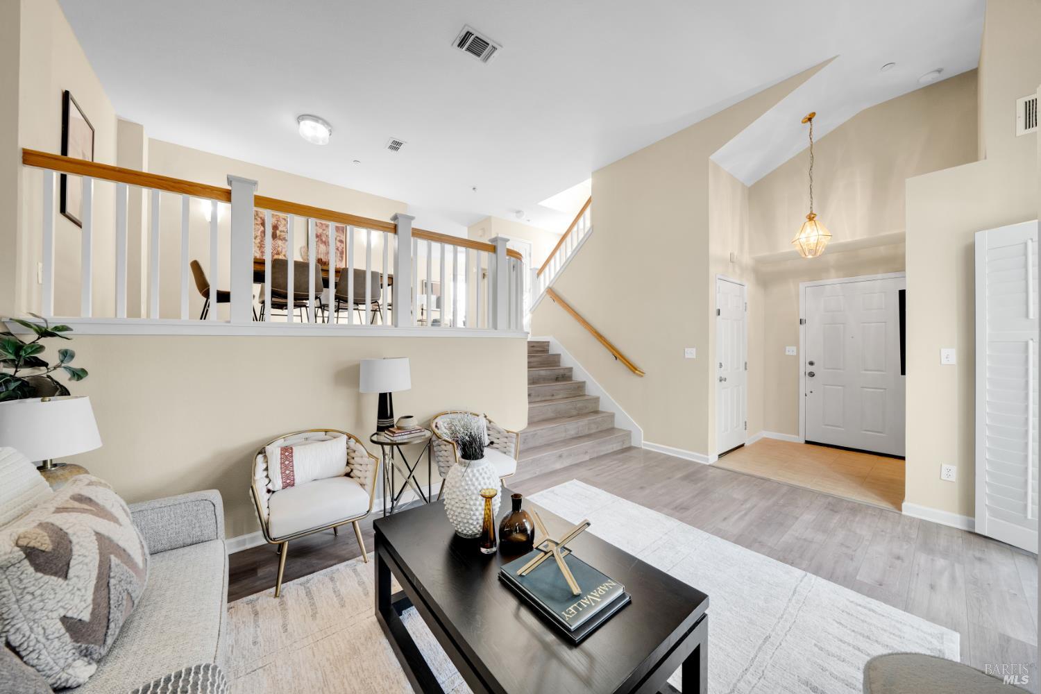 498 E E Street Benicia CA 94510