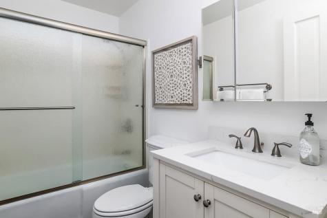 82 Surrey Lane San Rafael CA 94903