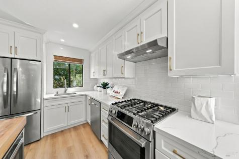 12 Bermuda Harbor Boulevard Novato CA 94949
