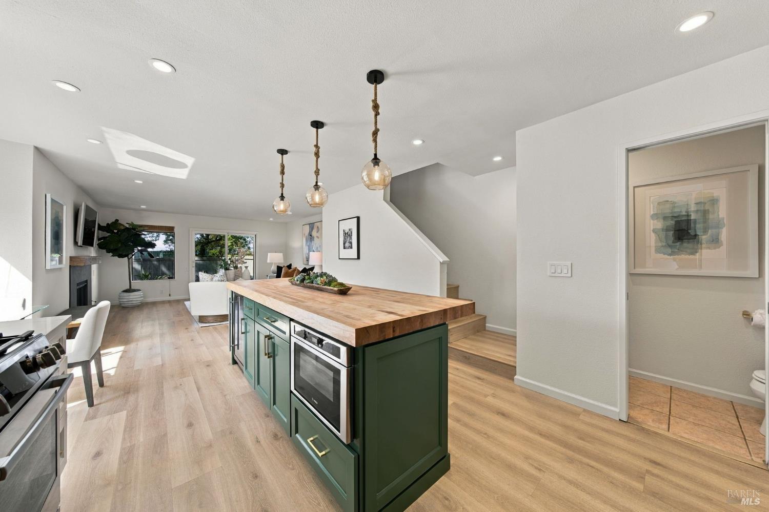 12 Bermuda Harbor Boulevard Novato CA 94949